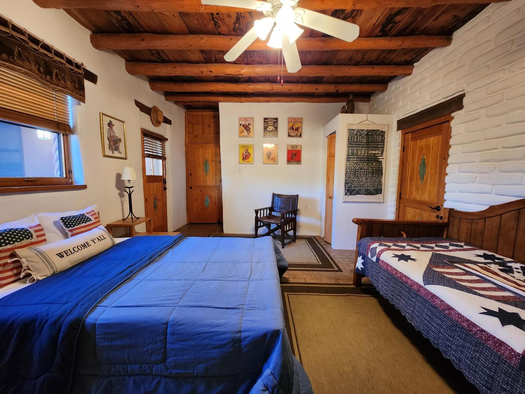 Red Mountain Manor Vineyard And Guesthouse Rio Rancho Exterior photo